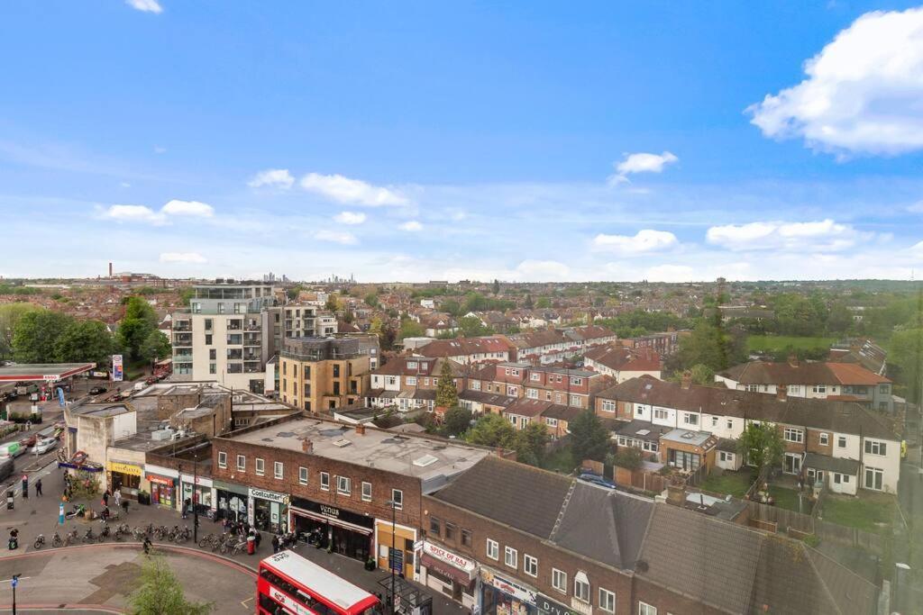 Amazing Britania 1 Bedroom Flat In London Bp40 Екстериор снимка